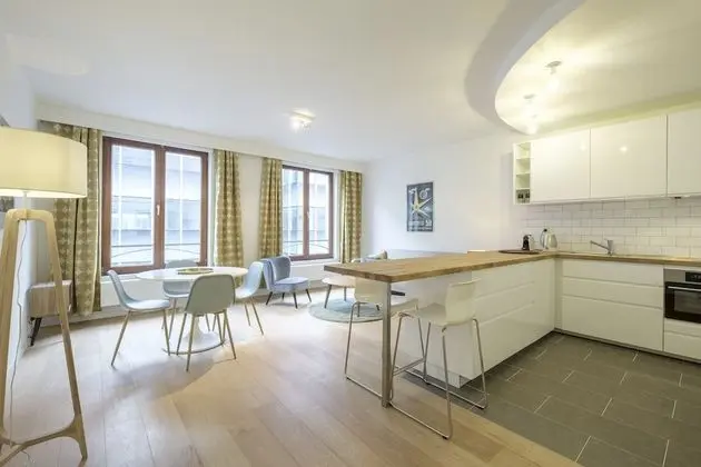 Chez Jean - Öne Çıkan Resim
