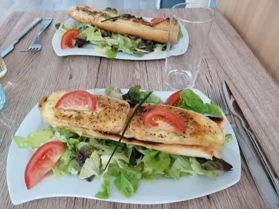 Chez Mireille Reingam Park - Yerinde Yemek