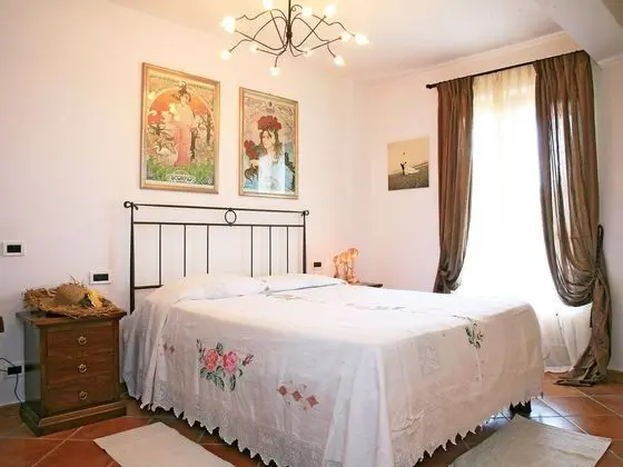 Chiara Forte dei Marmi - Oda