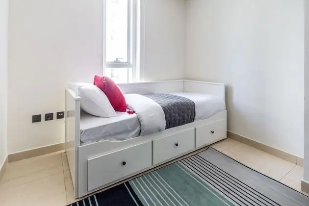 Chic 3BR With Study in The Heart of Downtown Dubai! - İç Mekan