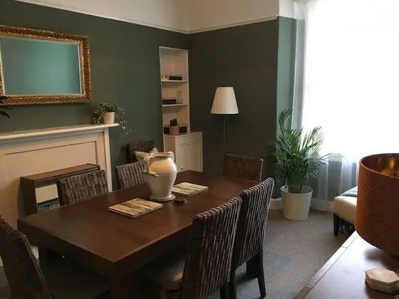 Chic City Centre Georgian Maisonette - Yerinde Yemek