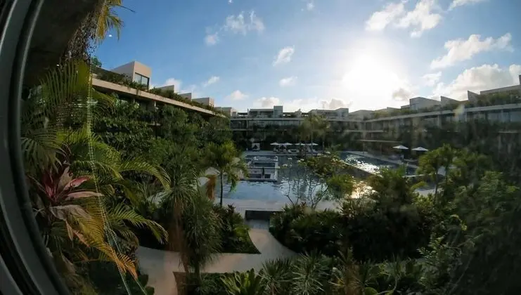 Chic Design Prime Location Large Studio With Private Garden and Shared Pool