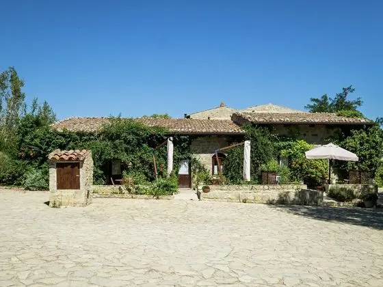 Chic Farmhouse with Sauna, Whirlpool, Patio, Hot Tub, Garden - Dış Mekan