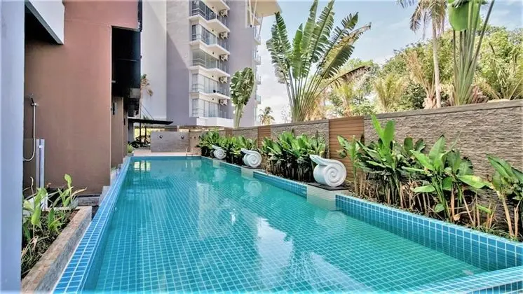 Chic Karon Beach by PHR - Havuz