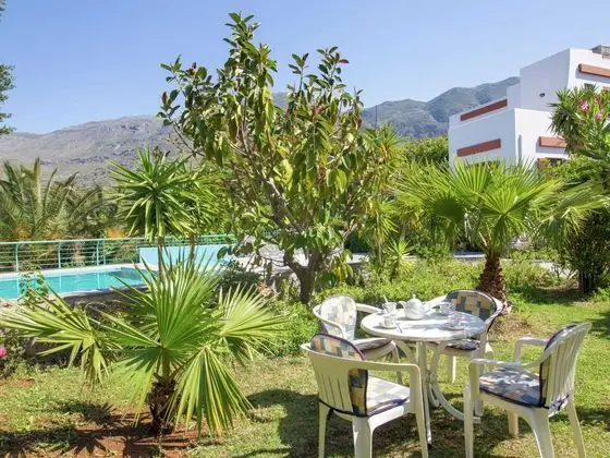 Chic Villa in Lefkogia Crete With Swimming Pool - Havuz