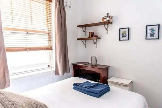 Chic Quiet Apt Close to Everything H404 - Banyo Tipleri