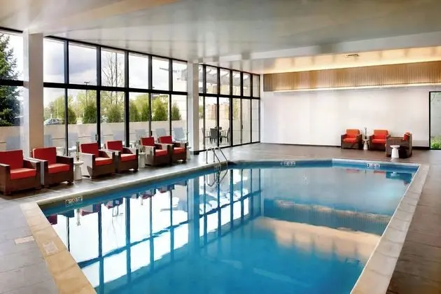 Chicago Marriott Naperville - Havuz