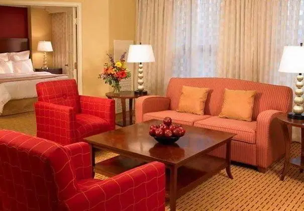 Chicago Marriott Suites Deerfield
