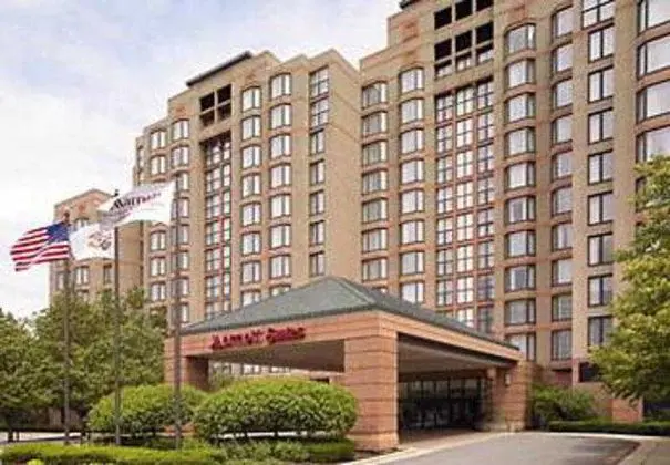Chicago Marriott Suites O'Hare