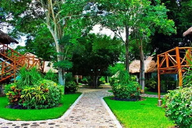Chicanna Ecovillage