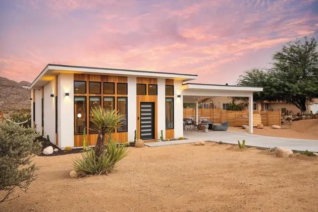 Chicory by Avantstay Modern Desert Retreat w/ Hot Tub - Dış Mekan