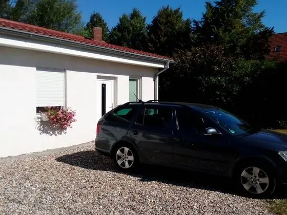 Child-friendly Bungalow in Börgerende-rethwisch - Dış Mekan