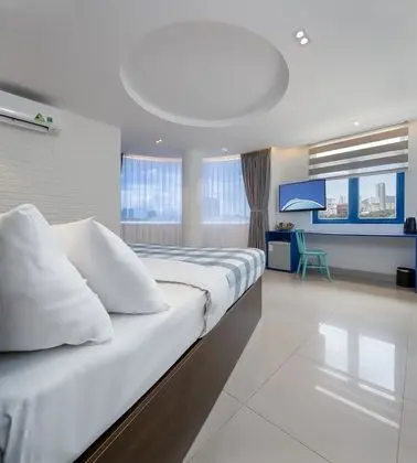 Chill Box Premier Beach Hotel