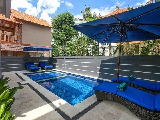 Chillhouse Lembongan - Havuz