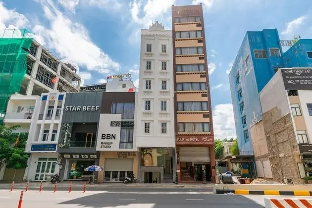 Chin Stays - Hotel and Apartment