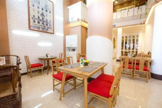 Chinatown Hotel - Lobi
