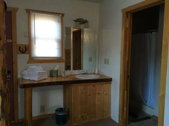 Chinook Winds Motel - Oda
