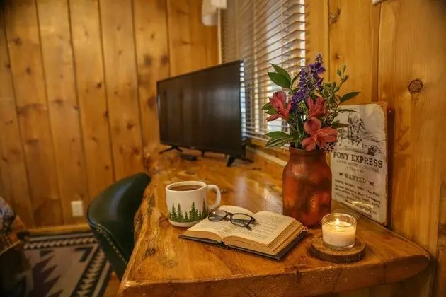 Chinook Winds Motel - Oda