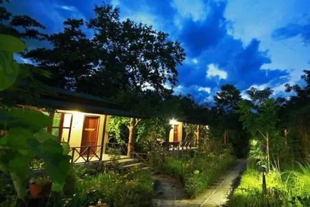 Chitwan Gaida Lodge