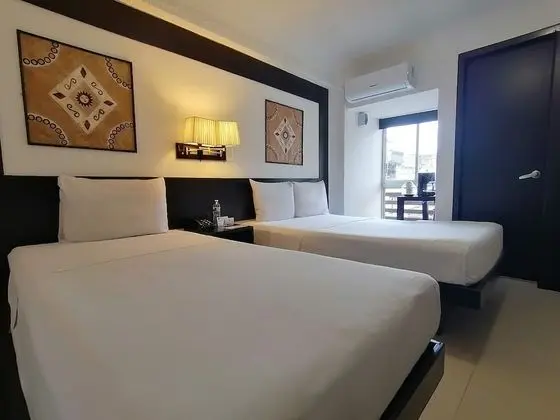 Choco's Hotel
