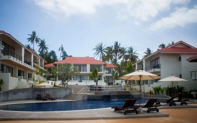 Choeng Mon Gardens - Havuz