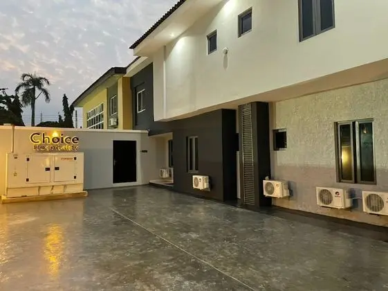 Choice Suites Signature