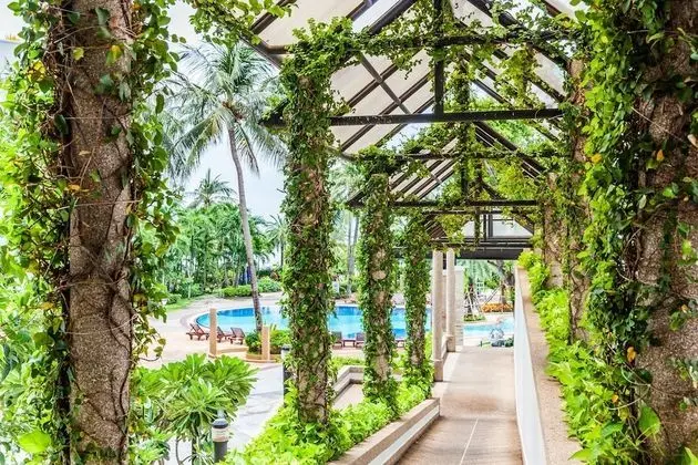 Cholchan Pattaya Beach Resort - Dış Mekan