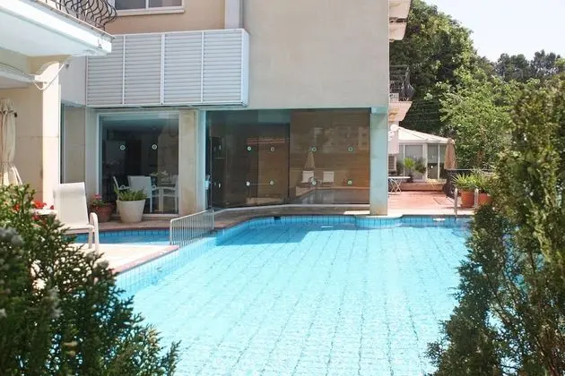 Chrielka Hotel Apartments - Havuz