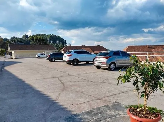 Chris Park Hotel - Dış Mekan