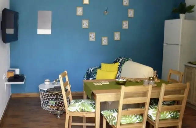 Chrismma Apartment With Private Yard, Parking - Yerinde Yemek