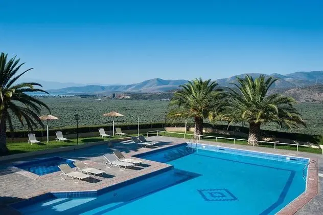 Chrissa Camping Rooms & Bungalows - Havuz