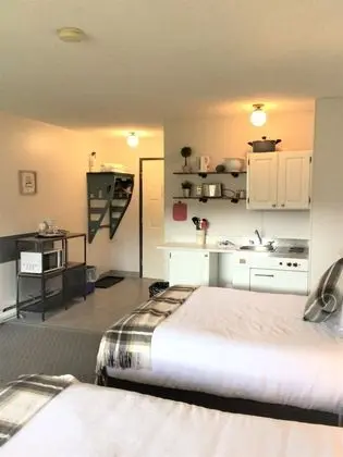 Christina Lake Motel and RV Park - Mutfak