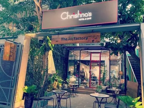 Christina’s - Hotel & Café - Dış Mekan