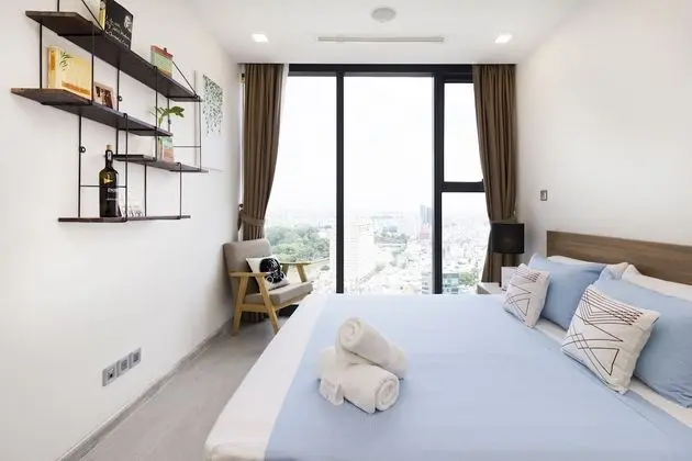 Christina's Saigon - Vinhomes Golden River - Öne Çıkan Resim