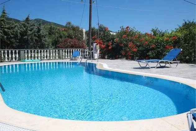 Christos Guesthouse - Havuz
