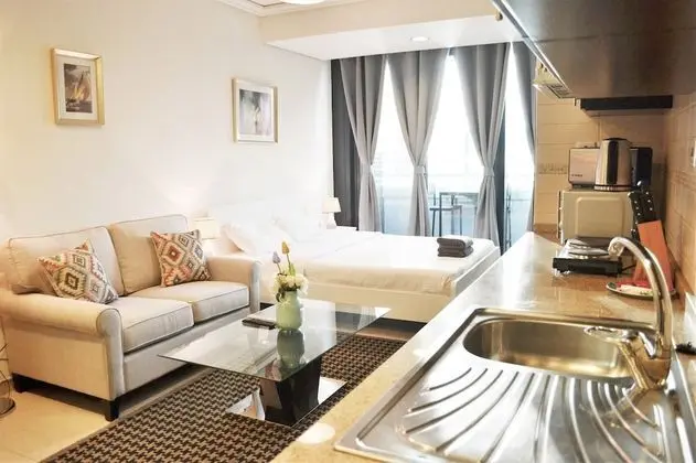 Chrs - Well-kept Furnished Studio