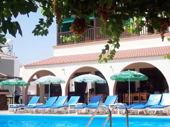 Chrysland Hotel - Genel