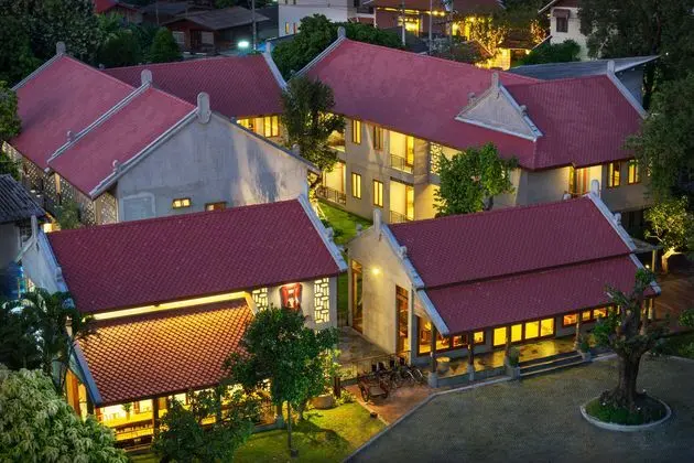 Chu Hotel
