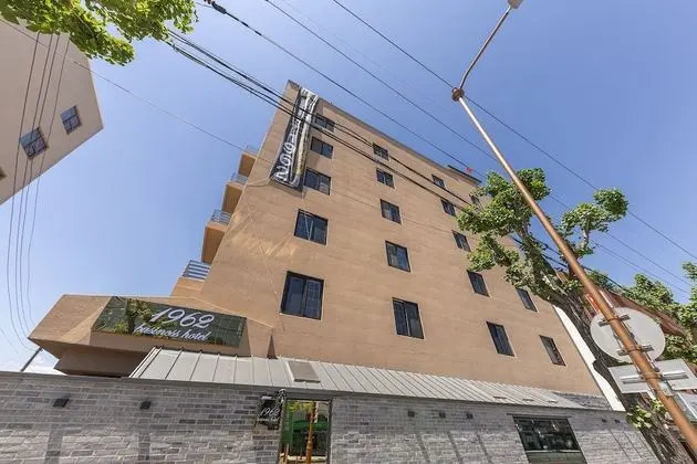 Chuncheon 1962 Business Hotel