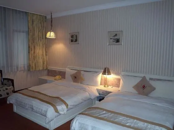 Chung Shan Business Hotel - Oda
