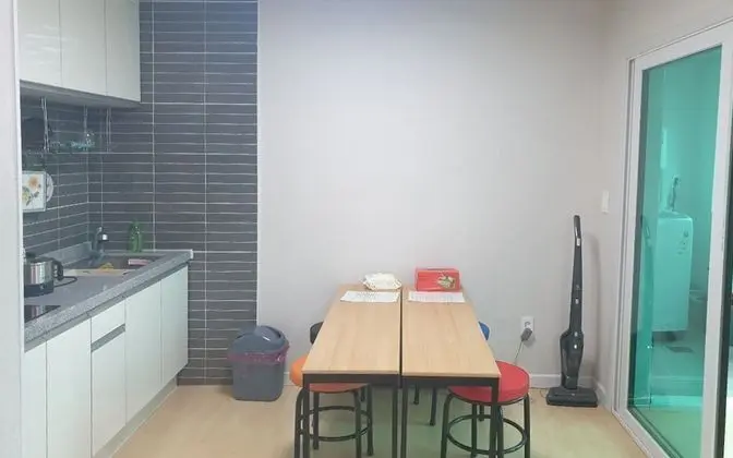 Chungju Apple Guest House - Oda