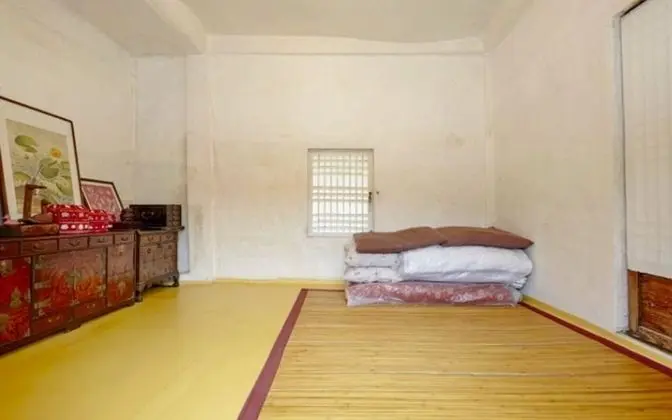 Chungju Wildflowers and Gotaengnadeuri