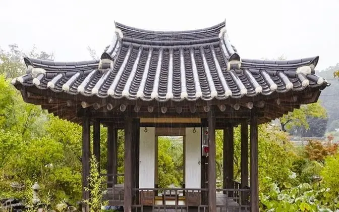 Chungju Wildflowers and Gotaengnadeuri - Misafir Tesisleri ve Hizmetleri