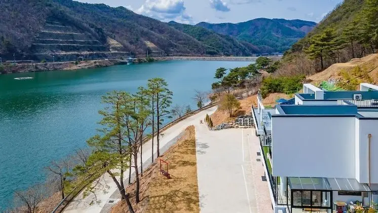 Chungnam Cheongyang Kongmaea Poolvilla - Dış Mekan