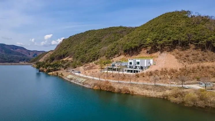 Chungnam Cheongyang Kongmaea Poolvilla - Dış Mekan