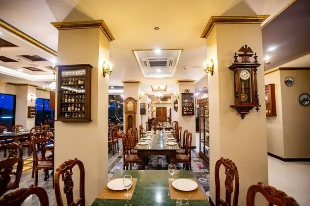 Chunlee Grand Hotel - Yerinde Yemek