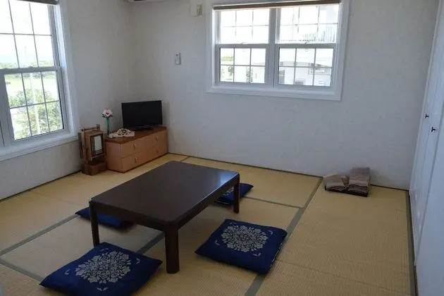 Chura Umi Coral Cabin - Oda