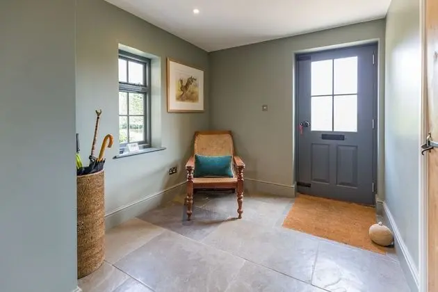 Church End Cottage - Lobi