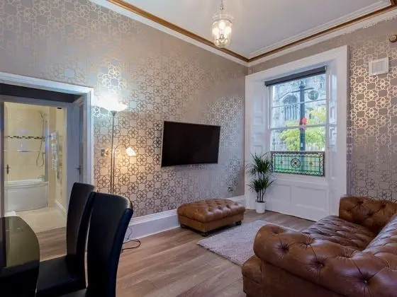 Church Lane Apartments - Oda