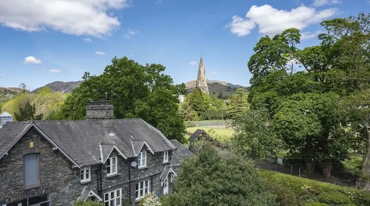 Church View - Spacious 2 Bedroom - 2 Bathroom - Property - Outdoor Terrace